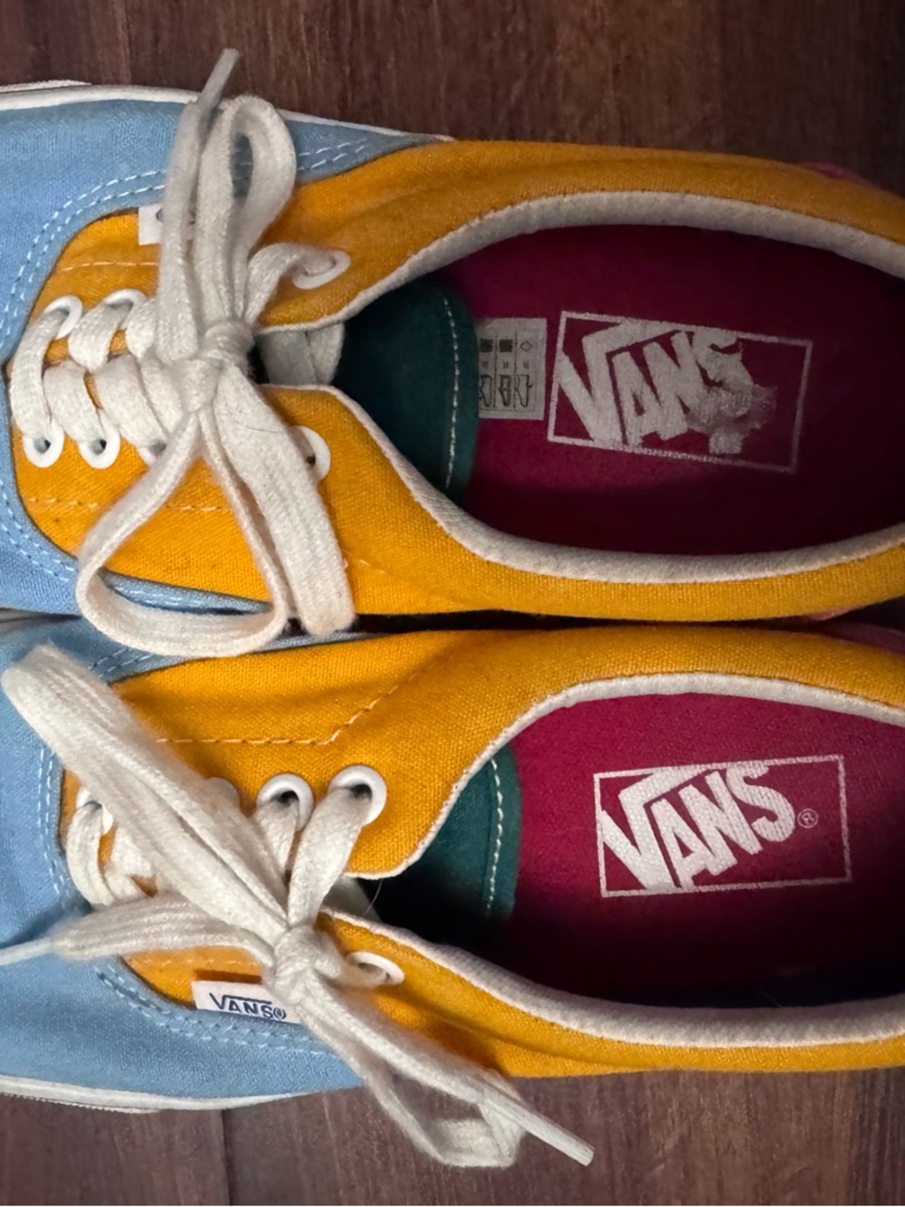 Colorblock Vans - Picture 3 of 5